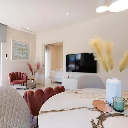 Jardinana - With Two Bedrooms Close To And Town Center