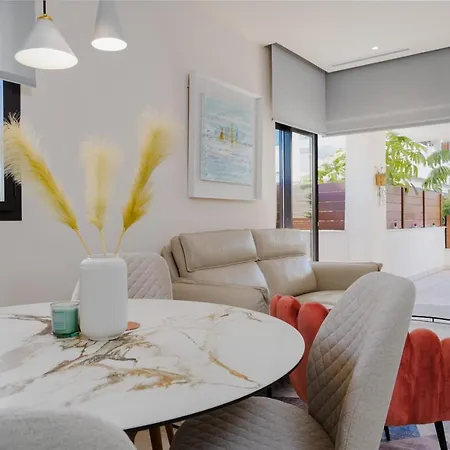 Jardinana - With Two Bedrooms Close To And Town Center